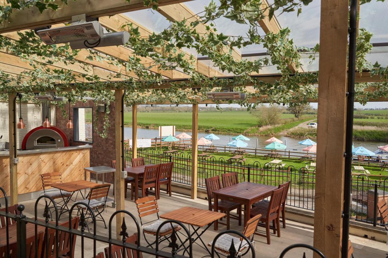 The Fleet Inn Tewkesbury Ngoại thất bức ảnh